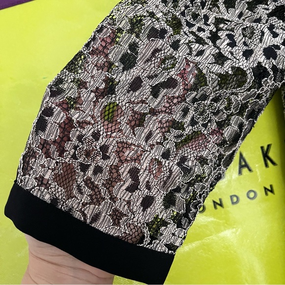 Ted Baker BAAYE Tunic Lace 3/4 Sleeve Cocktail Dress Size 3 (US 8) - Picture 8 of 9